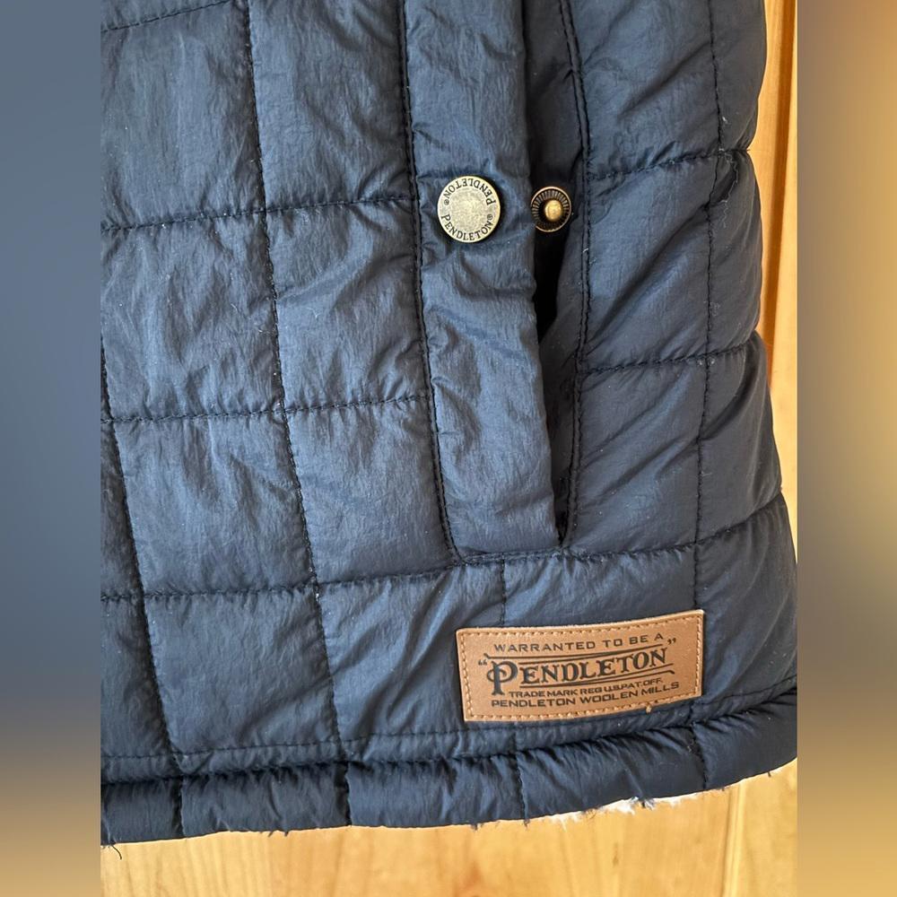 EUC Pendleton Reversible Vest - image 2