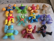 Lot of 11 Heroes of Goo Jit Zu
