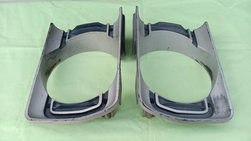 Bisel de faros oscilantes Dodge Demon Dart 1970 1971 Mopar Foto 2 de 4