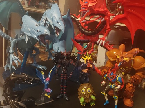 Yu-Gi-Oh 11 Figure Lot Mattel Model Kit Slifer The Sky Dragon Blue Eyes Ultimate