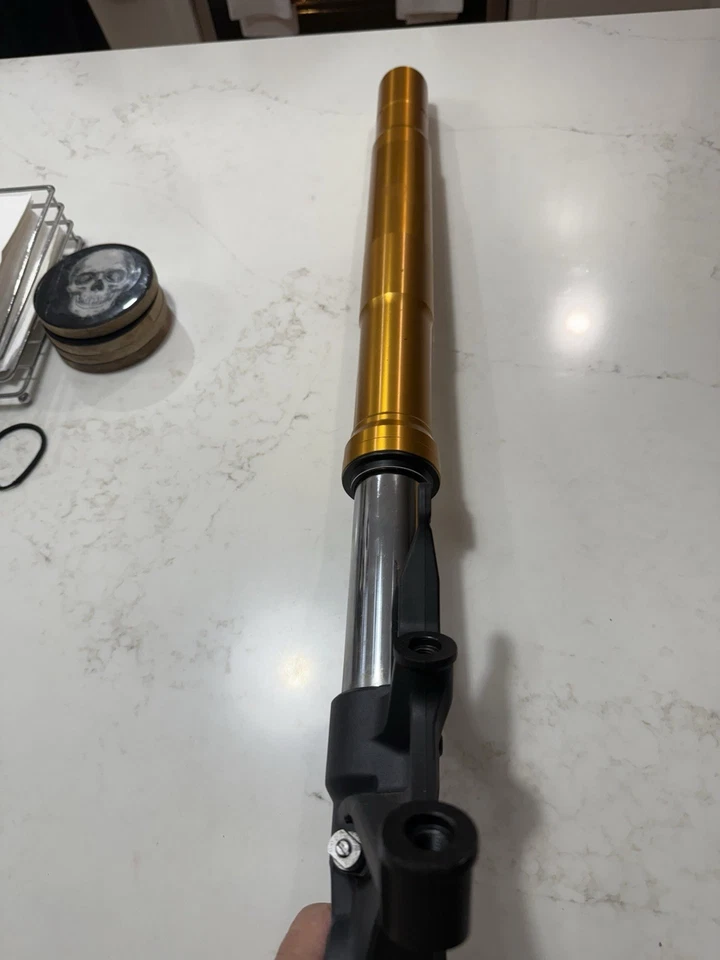 Amortiguadores delanteros para Yamaha R1, 2004 a 2006 Yamaha OEM funda dorada Foto 4 de 4