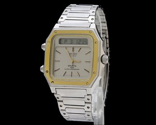 Vintage 1982 Seiko Quartz Ana Digi Sports 100 Alarm Chronograph Watch H557 5179