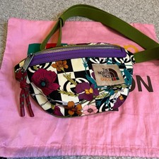 Borsa a tracolla Gucci x THE NORTH FACE marsupio vita quadri floreale multicolore 23 cm