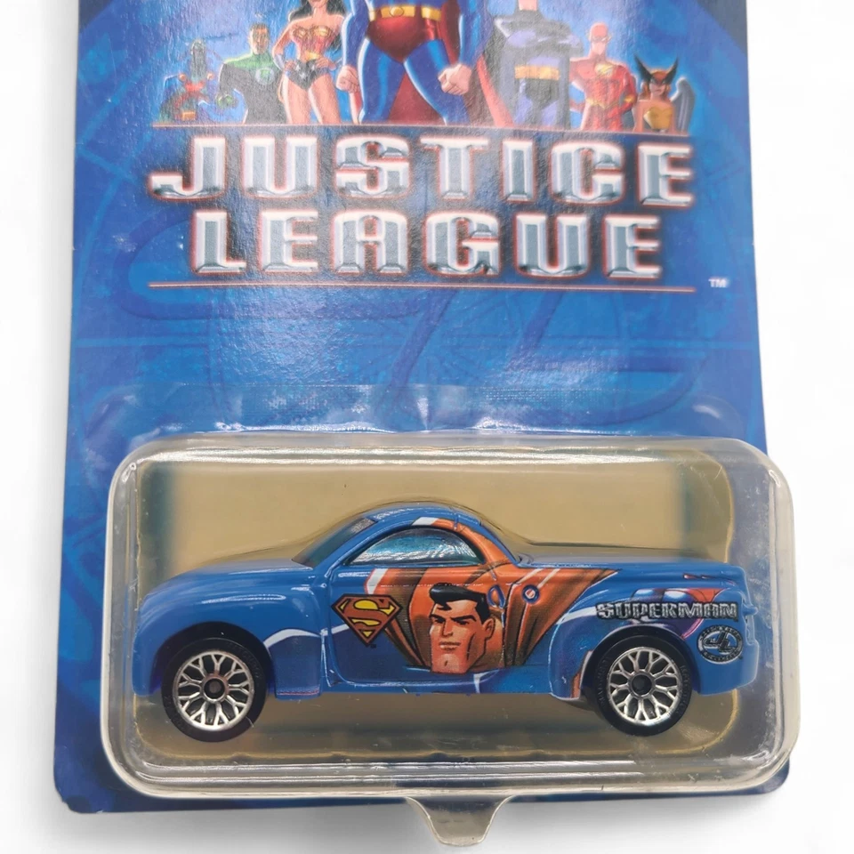 Matchbox 2004 Chevrolet SSR Justice League SUPERMAN DieCast JLA READ - Image 3 of 4