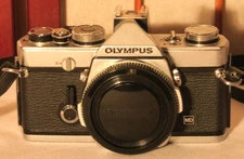 OLYMPUS OM-1 35mm SLR FILM CAMERA BODY ONLY MADE IN JAPAN