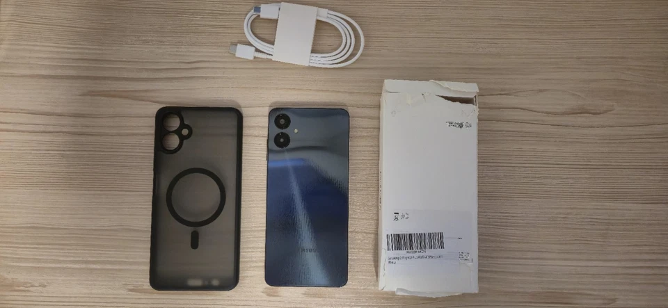 Samsung Galaxy A06 · 64GB, Foto 2 von 2