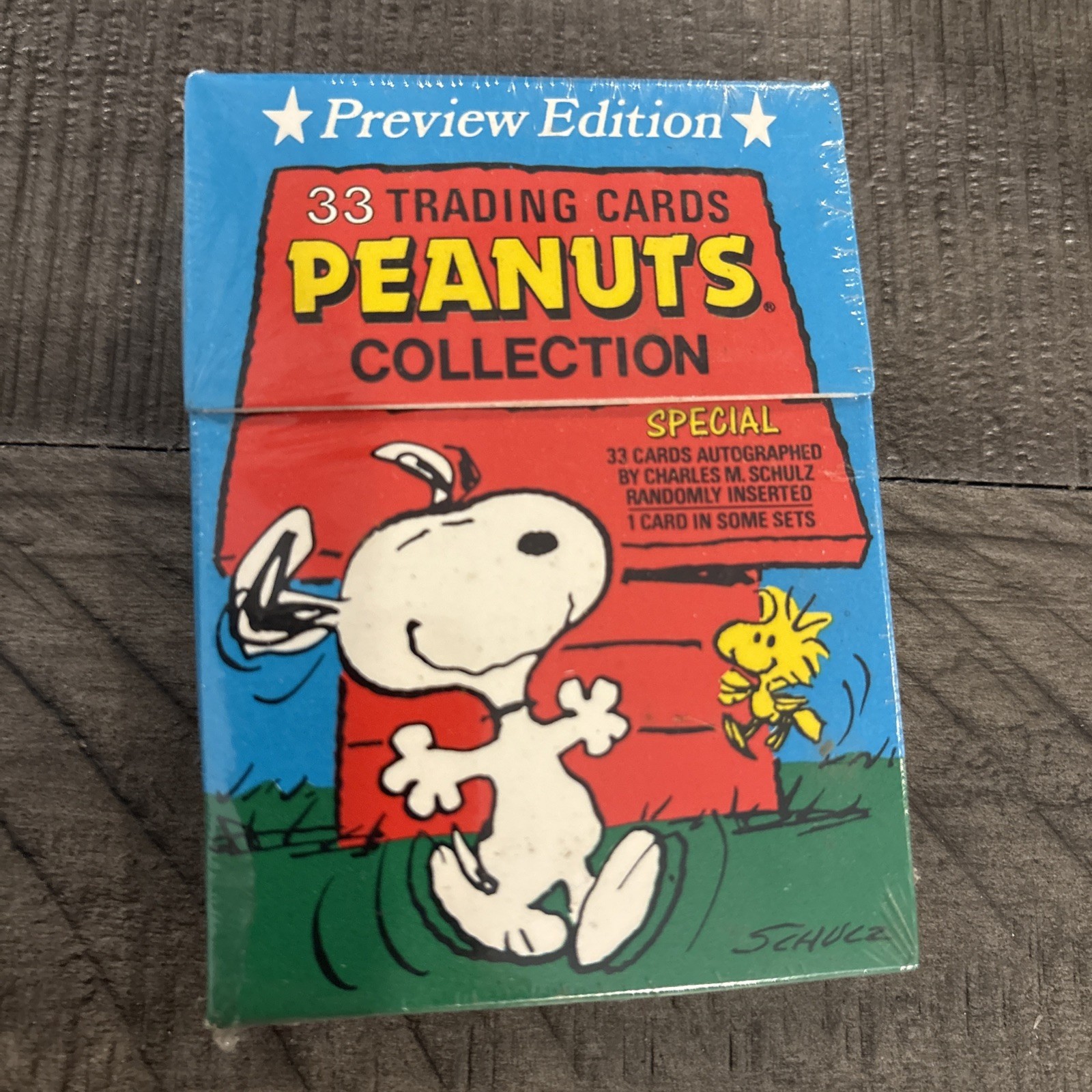 Sealed Peanuts Collection 33 Trading Cards Preview Edition Special Snoopy