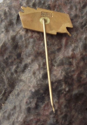 1962 Slovakia International Marathon Running Race MMM Kosice Athletics Pin Badge - Picture 2 of 2