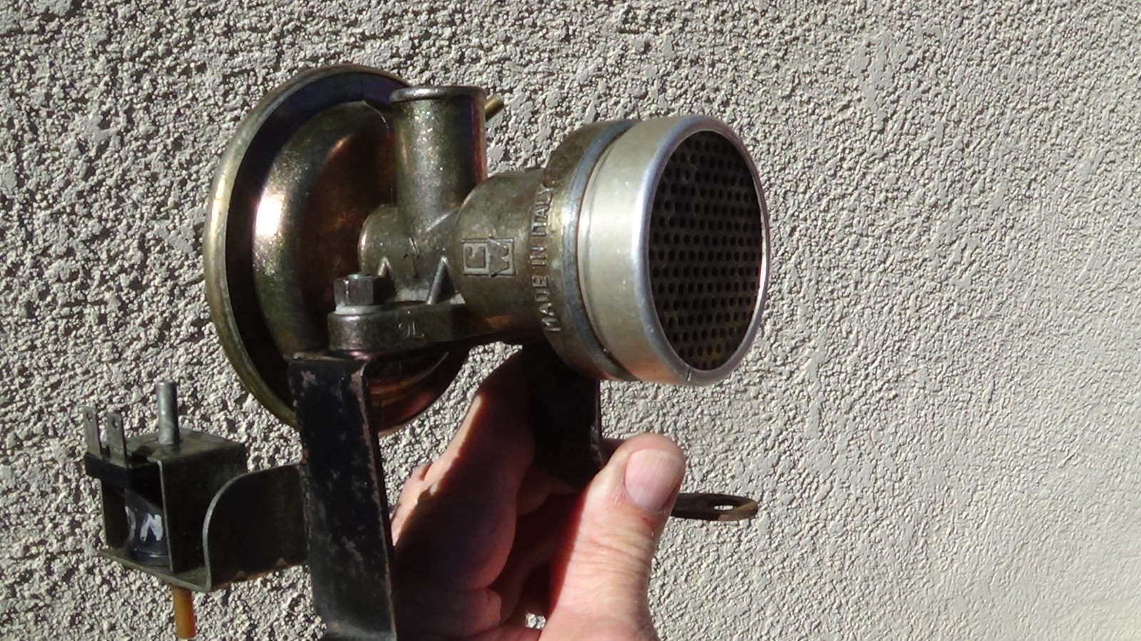 Ferrari 308 - EGR Valve w/Mount and Electric Solenoid Valve (OEM/California)