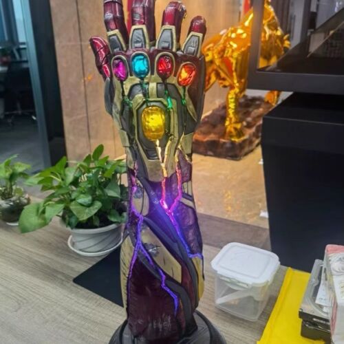 1:1 Replica Iron Man MK85 Battle Damage Nano Gauntlet Infinite LED Handschuhe Spielzeug - Bild 3 von 10