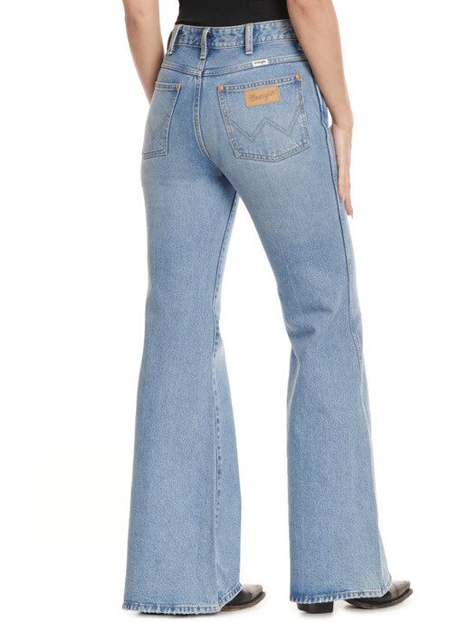 Wrangler Women's Wanderer High Rise Flare Leg Jeans 27/34