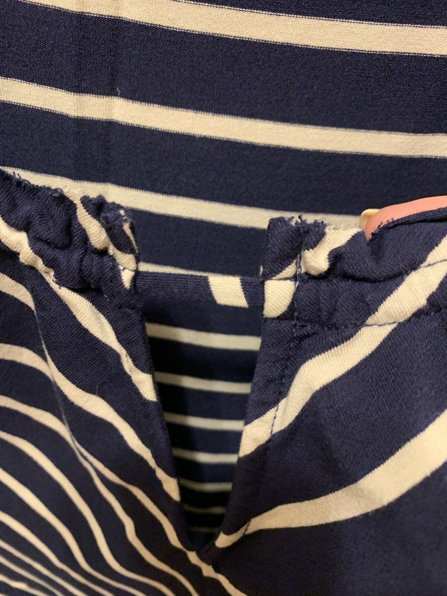 Chico's sz 4 (18/20) top appears blue on pic black other striped