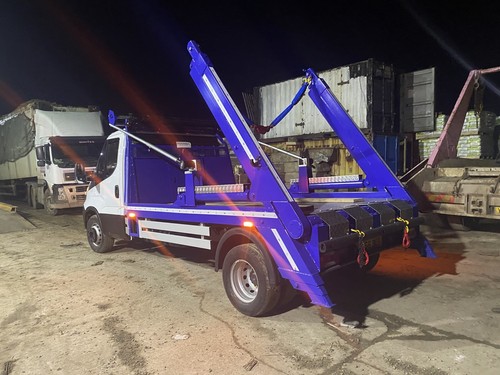 Mini Skip Lorry Body Telescopic Arm And Easy Sheet System - Picture 4 of 4