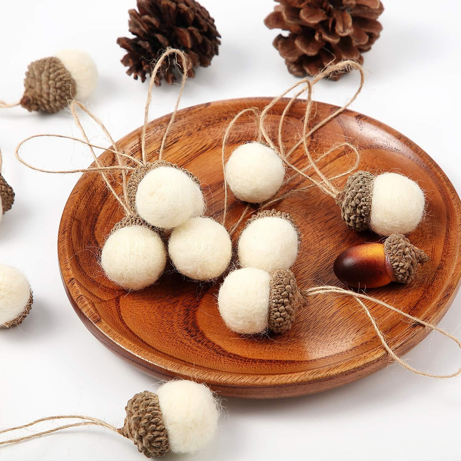 18 Pcs Felt Acorn Ornaments Garland Rustic Fall Decor for Tree Home