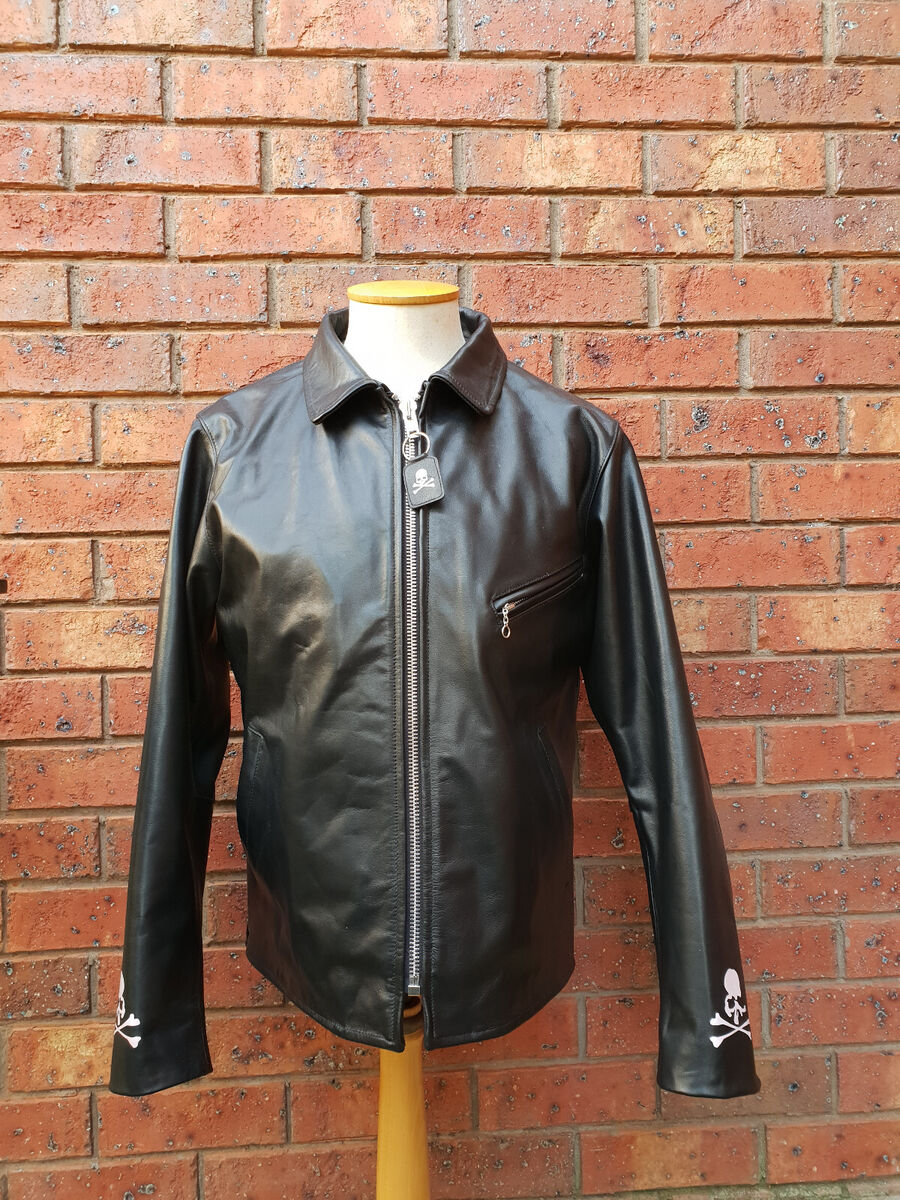 s-l1200.jpg s-l1200.jpg