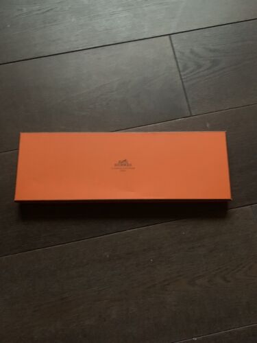 2X HERMES Men's Silk Tie Made In France 'BRAND NEW' - Picture 2 of 3
