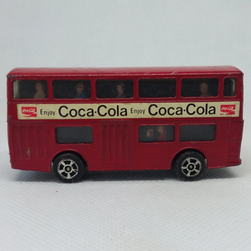 Corgi Juniors Daimler Fleetline Coca-Cola Bus 1973 Red Made In United Kingdom - Image 2 of 4