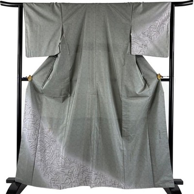 Hakoya Seibei Kimono Tsumugi Grau Grün Seide M Authentic Vintage Excellent