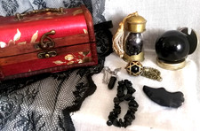 Witches Chest, Witches Kit, Divination, Manifestation, Prediction, Pagan Kit