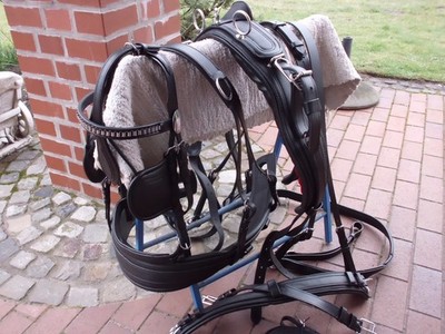 1-spänner Brustblattgeschirr Gr Full / Warmblut mit Quick Relaise, schwarz