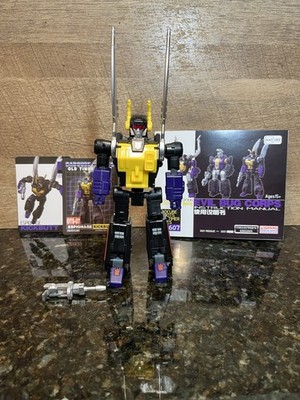 BADCUBE OTS-07 KICKBUTT MASTERPIECE INSECTICON KICKBACK!