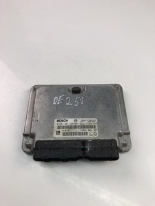 OPEL VECTRA B 36 Motorsteuergerät ECU 0281001634 90569348 21244699