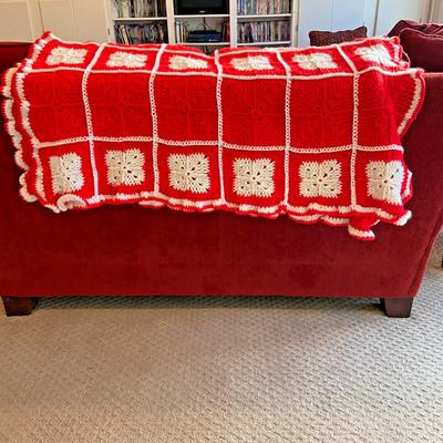 VTG Handmade Crochet Afghan Blanket 73x41 Red White Square Throw Ruffle Edge