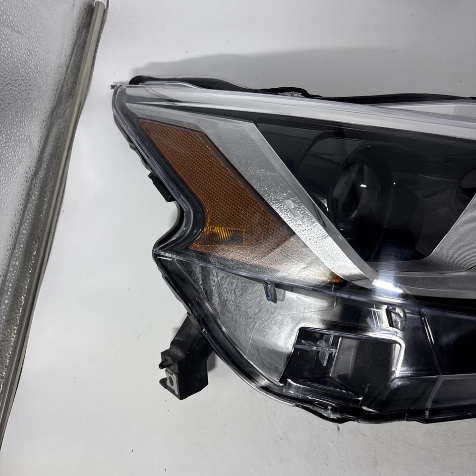 Conjunto de farol de halogênio dianteiro para passageiros NI2503265 para Nissan Altima 19-20 - Imagem 3 de 4