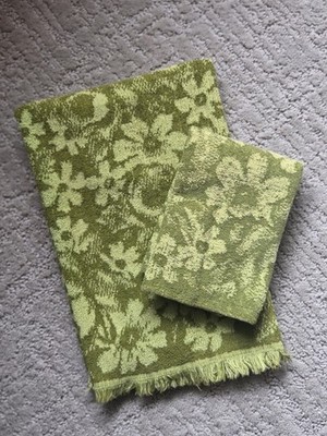 Vintage Fieldcrest MCM Fringe Hand Towel Set Retro Lime Green Fun 