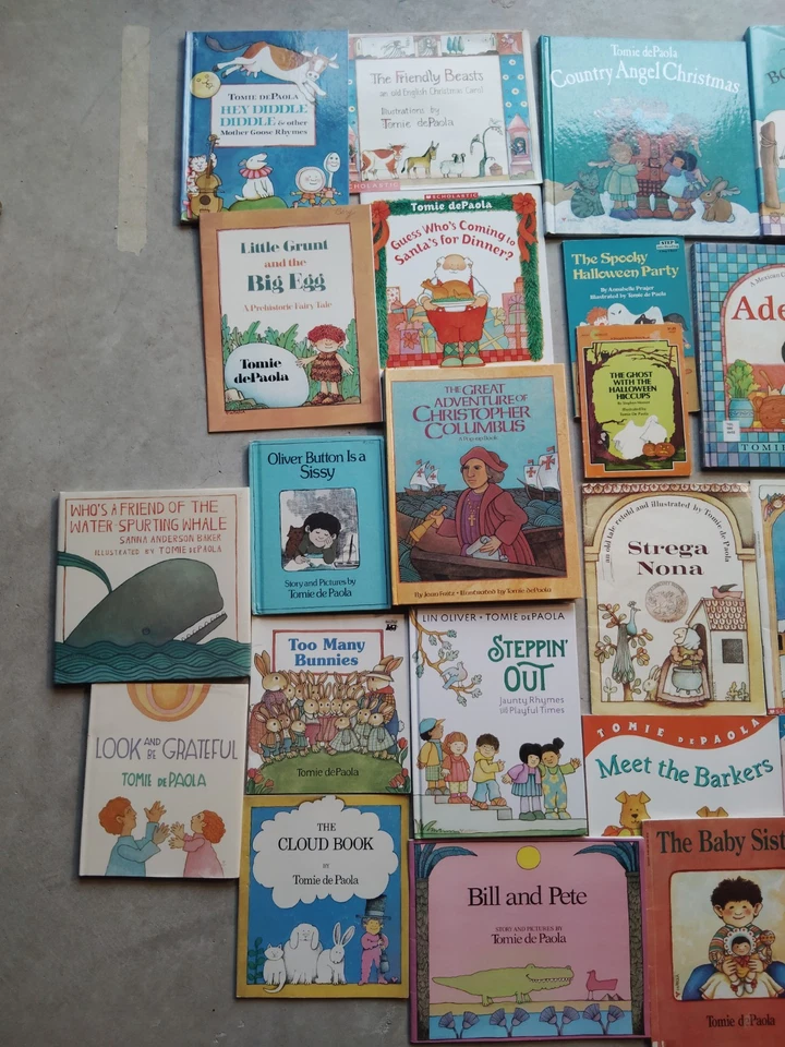 HUGE Lot of 42 Tomie dePaola Children’s Picture Story Books HC/PB Vintage - Image 2 of 4
