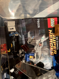 LEGO® DC Gorilla Grodd Goes Bananas 6–12 | #76026 | 347 pieces Year: 2015