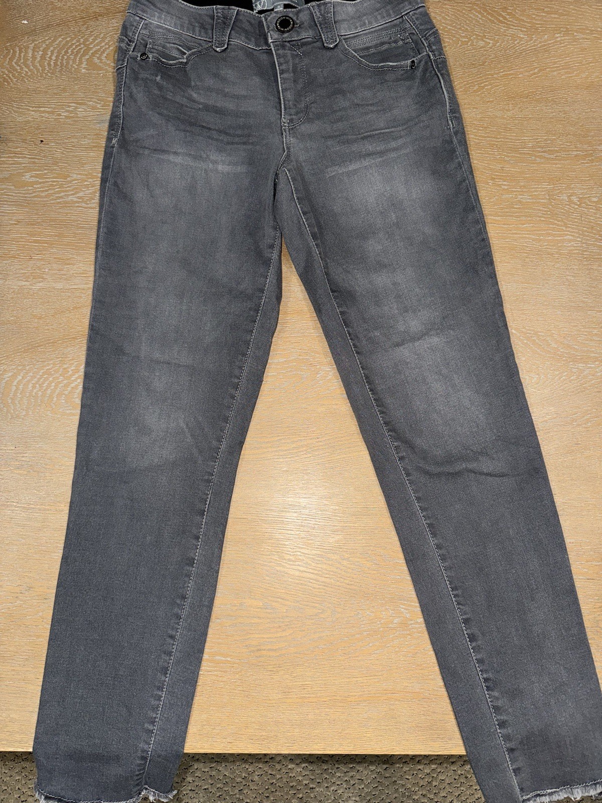 Wit & Wisdom Women’s Gray Absolution Stretch Skin… - image 2