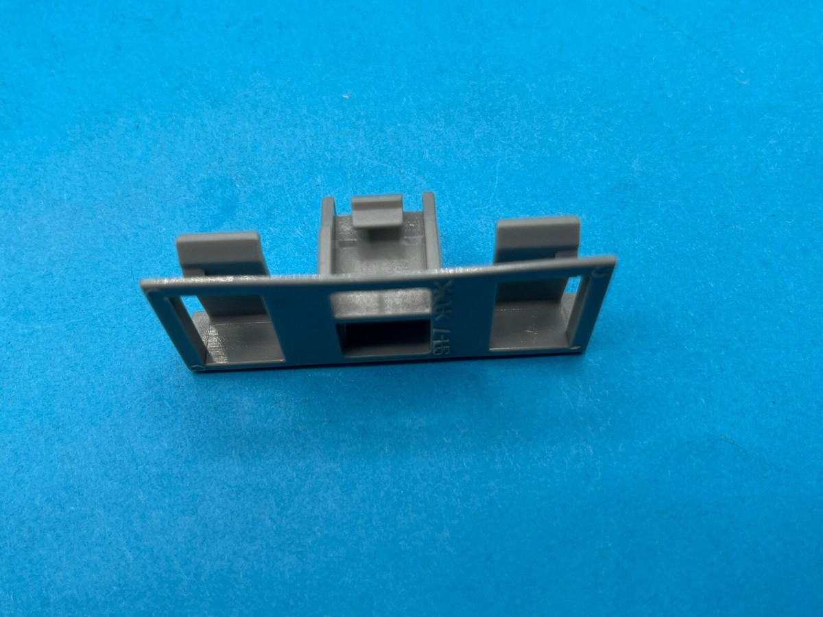 Pack Of 10) Push In Rocker Panel Molding Retainer Clips For Ford - Foto 4