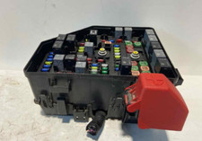 2013-2014 Buick Enclave Acadia Engine Compartment Fuse Box