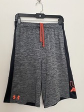 Under Armour boys shorts size YX L HeatGear orange details Loose Fit