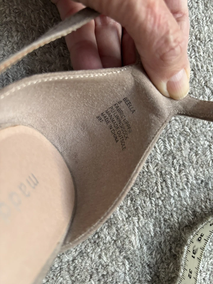 Mujer Talla 8 Madden Girl Color "Bella", Gamuza Natural Puntera Abierta Zapatos Foto 4 de 4