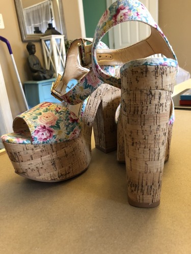 Luichiny Vic Toria Mint Floral Platform Shoes - Retro Chic - Size 6 - Picture 5 of 10