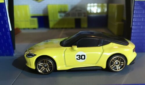 HOT WHEELS - Nissan Z Proto. Mint Diecast Car - Picture 6 of 7