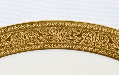 Lenox Westchester Luncheon Plate Gold Trim Green Backstamp M139 ( 9" Diameter) - Picture 3 of 5