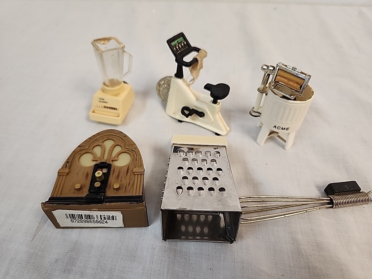 VTG Acme Refrigerator Magnets Wringer Washing Machine Radio Grater