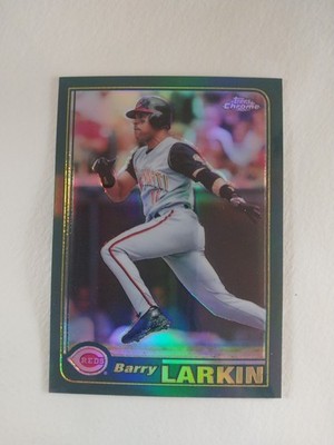 2001 Topps chrome Barry Larkin Retrofractor! RaRe!