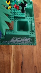 LEGO Adventurers: Amazon Ancient Ruins (5986) Complete with Instructions No Box