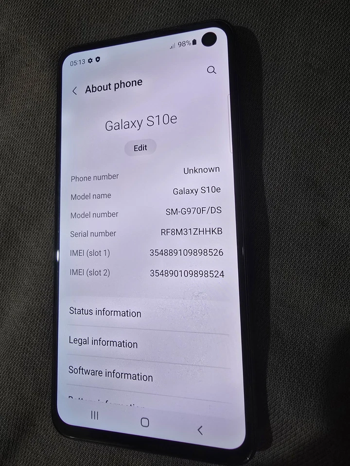 Samsung Galaxy S10e · 128GB, photo 2 of 5