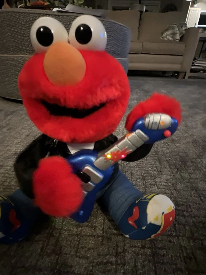 Rock 'N' Roll Elmo 1998 Works Perfectly! - Image 2 of 4
