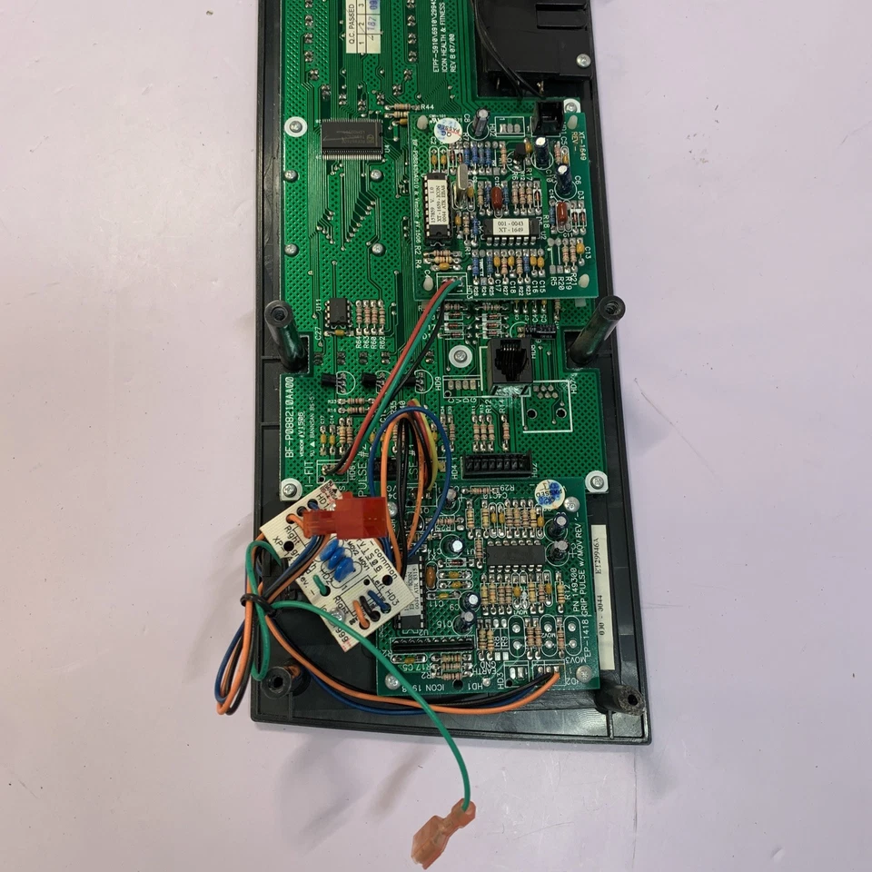 Consola de pantalla de cinta de correr Proform Pro Form 835QT (CP211) Foto 4 de 4