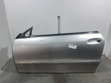 209720010528 t&uuml;r vorne links f&uuml;r MERCEDES CLK 270 CDI (209.316) 2002 7675948