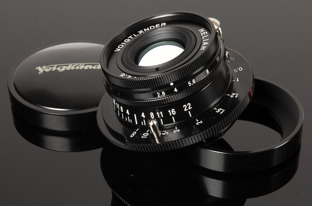 Voigtlander USA 40mm f/2.8 Heliar Aspheric Leica M Black Voigtlander USA 40mm f/2.8 Heliar Aspheric Leica M Black