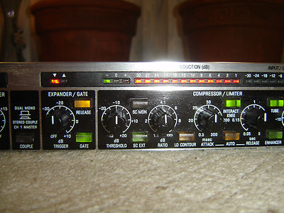 Behringer MDX2600, Composer PRO-XL, 2 Channel Compressor Limiter