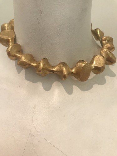 maison rabih kayrouz brushed gold nugget choker necklace new small - Picture 7 of 8