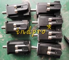 1 PCS USED 8LVA23.41030D000-0 servo motor